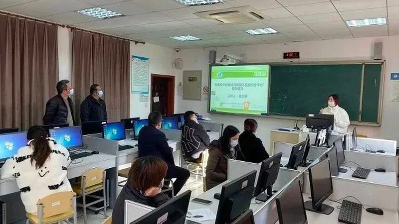 在线教育平台源码定制开发：揭秘定制化背后的技术逻辑